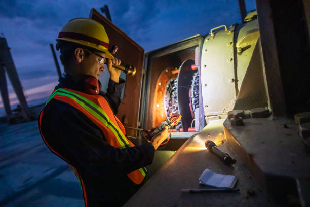 Best Commercial Electrician Services  in West Peoria, IL